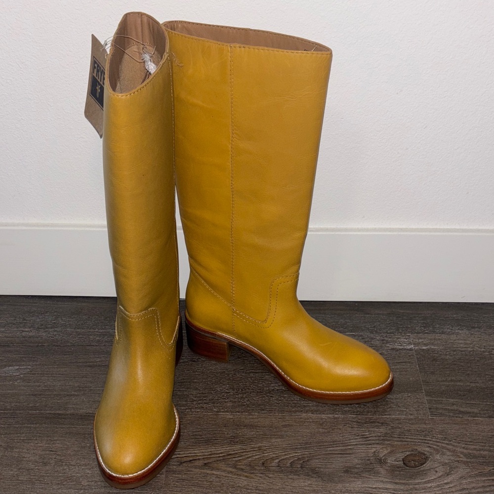 Frye Banana Leather Campus Camryn Tall Pull On Boots - Picture 3 of 6